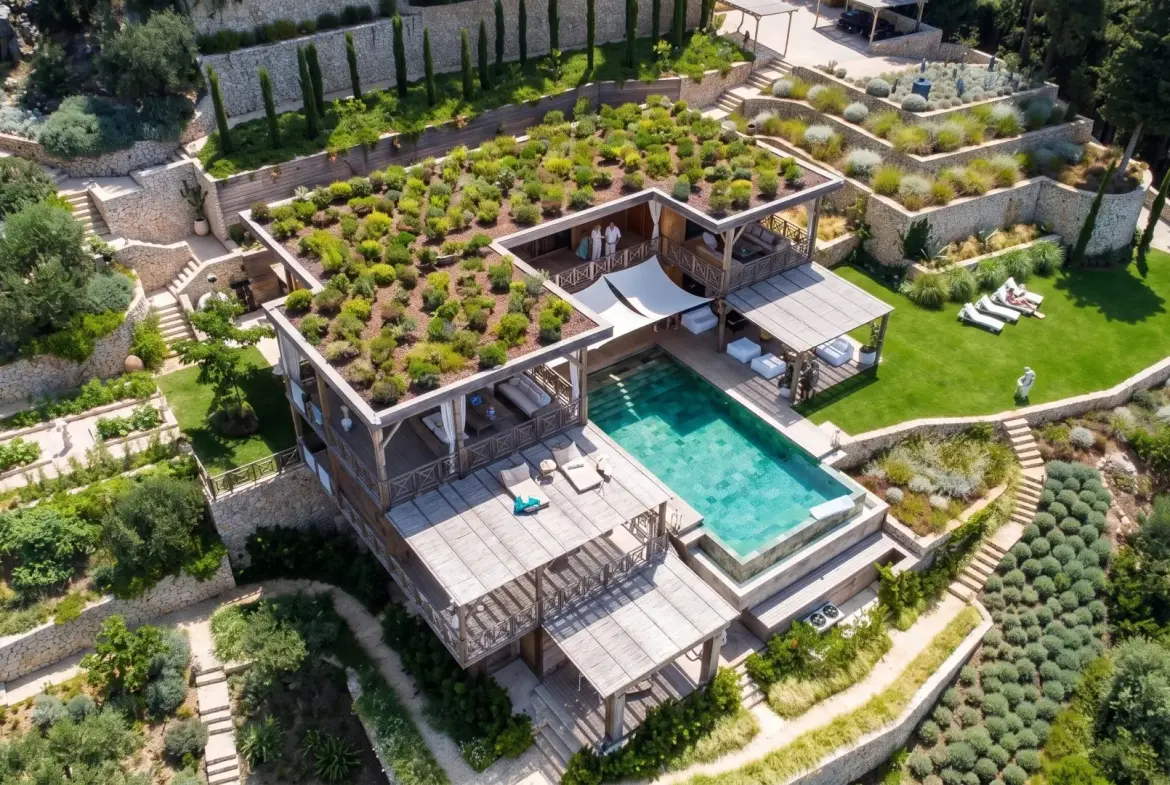 Esperos Estate – House with guest house in Corfu