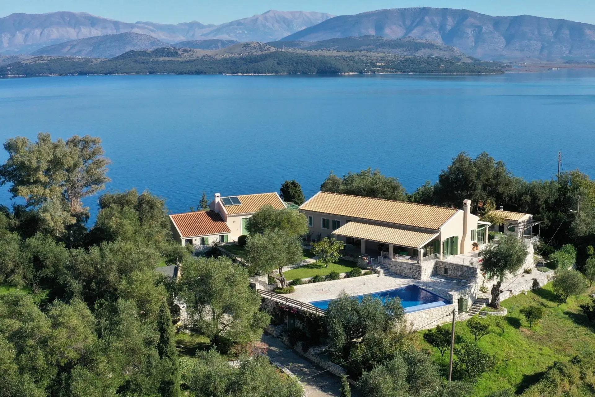 Eurybia – House in Corfu