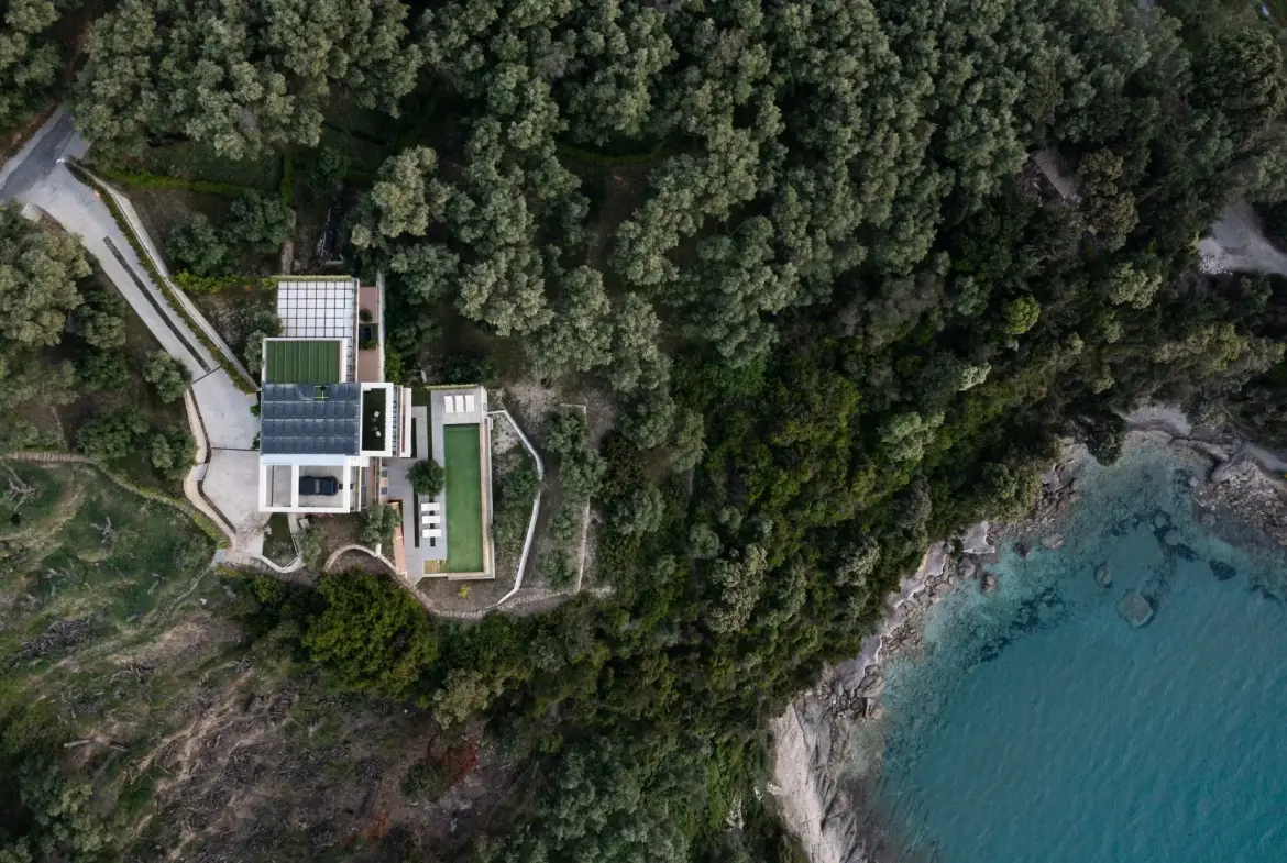 Evadne – House in Corfu