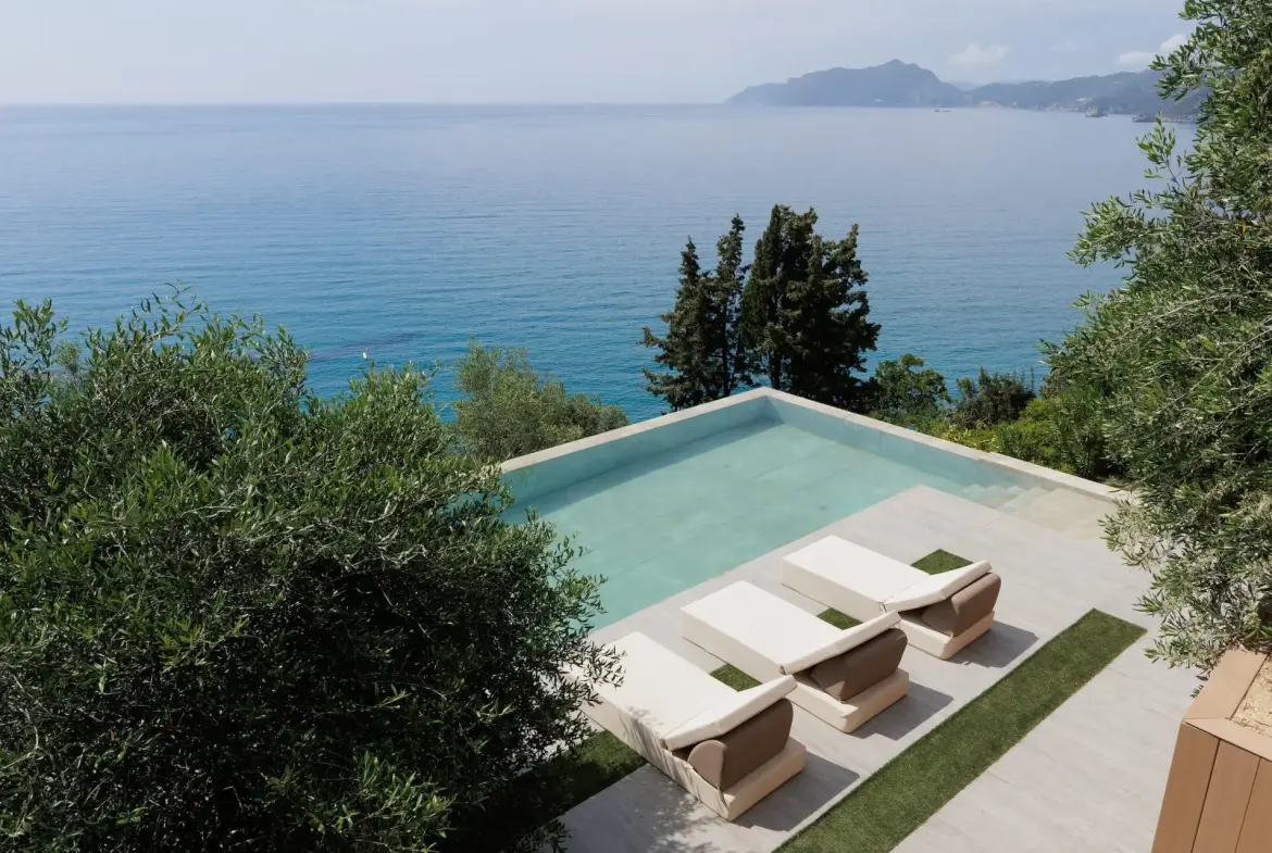 Evadne – House in Corfu