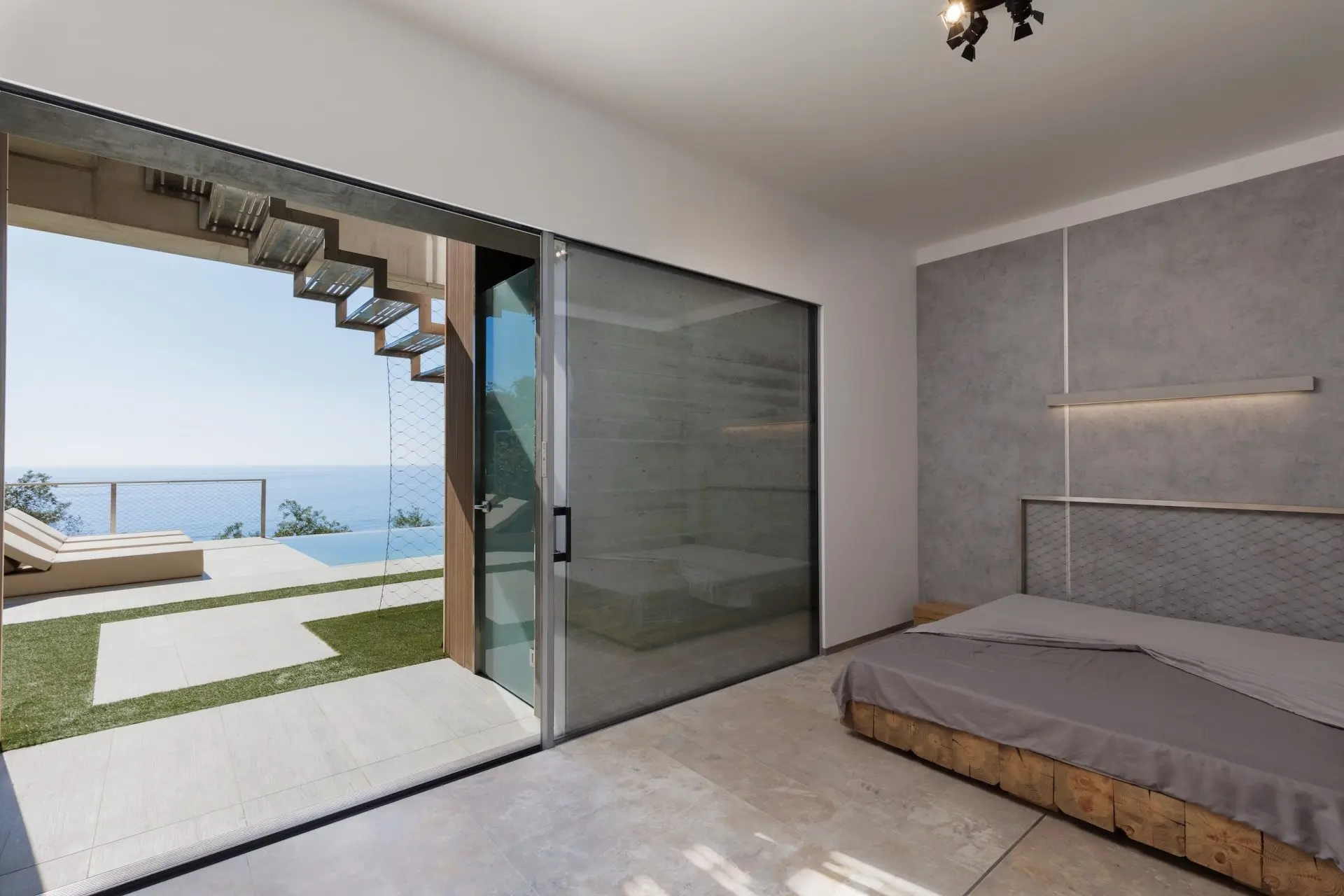 Evadne – House in Corfu