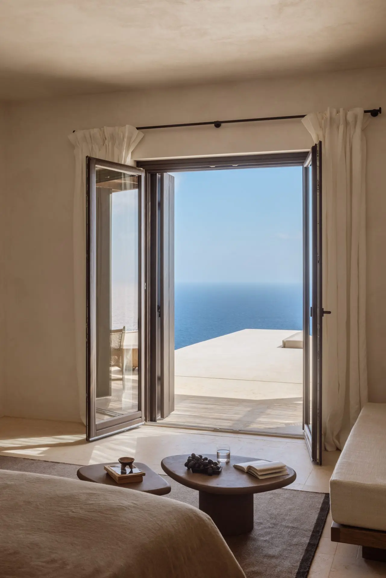 Ferrolia – House in Folegandros