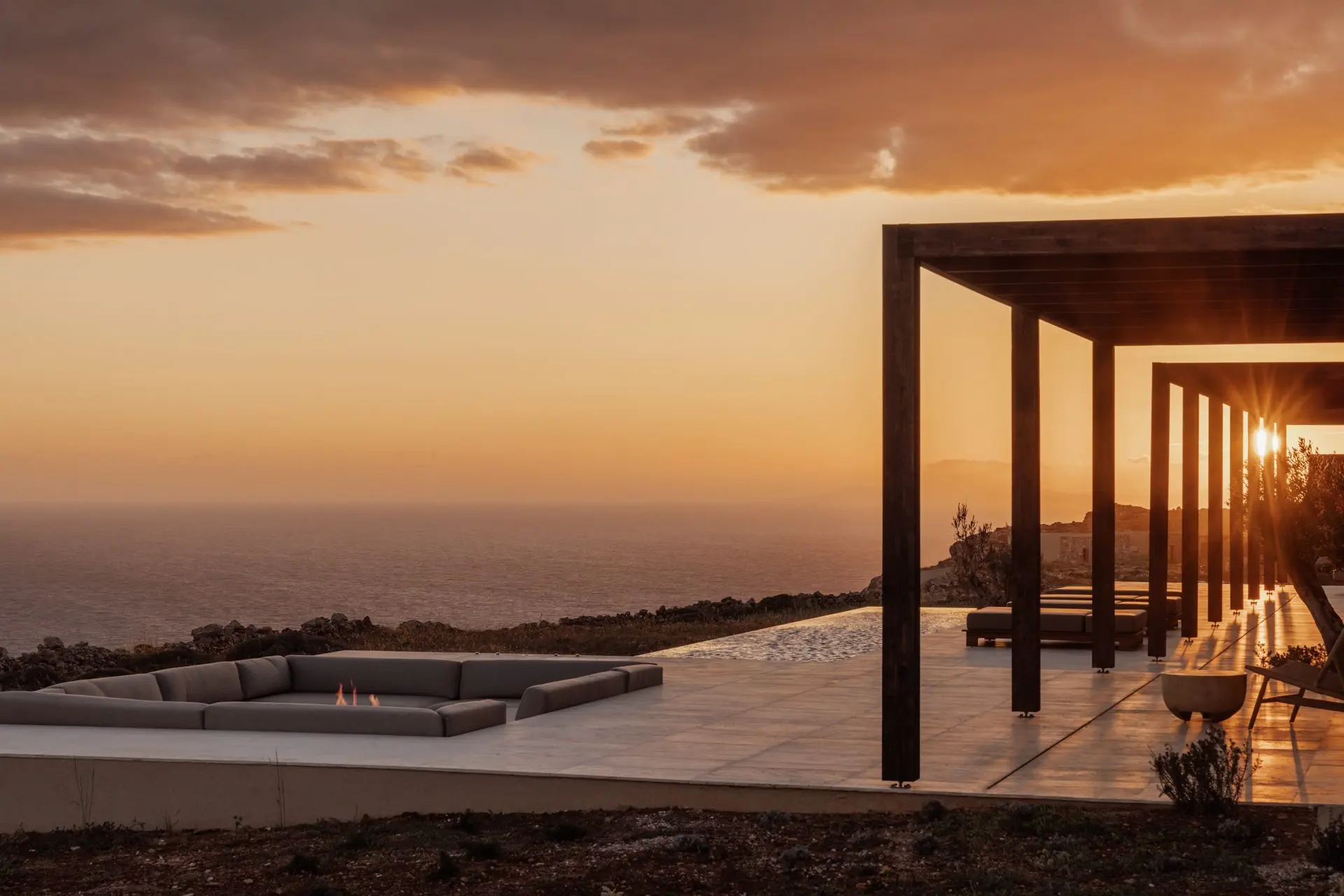 Ferrolia – House in Folegandros