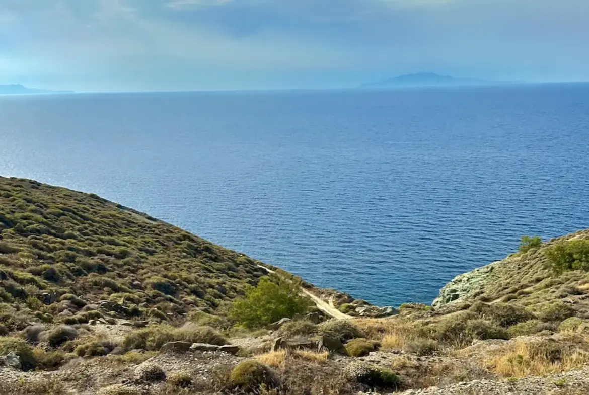 Lorin – House in Folegandros