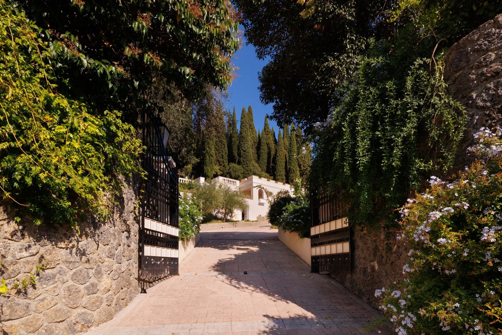 Greenhaven – House in Corfu