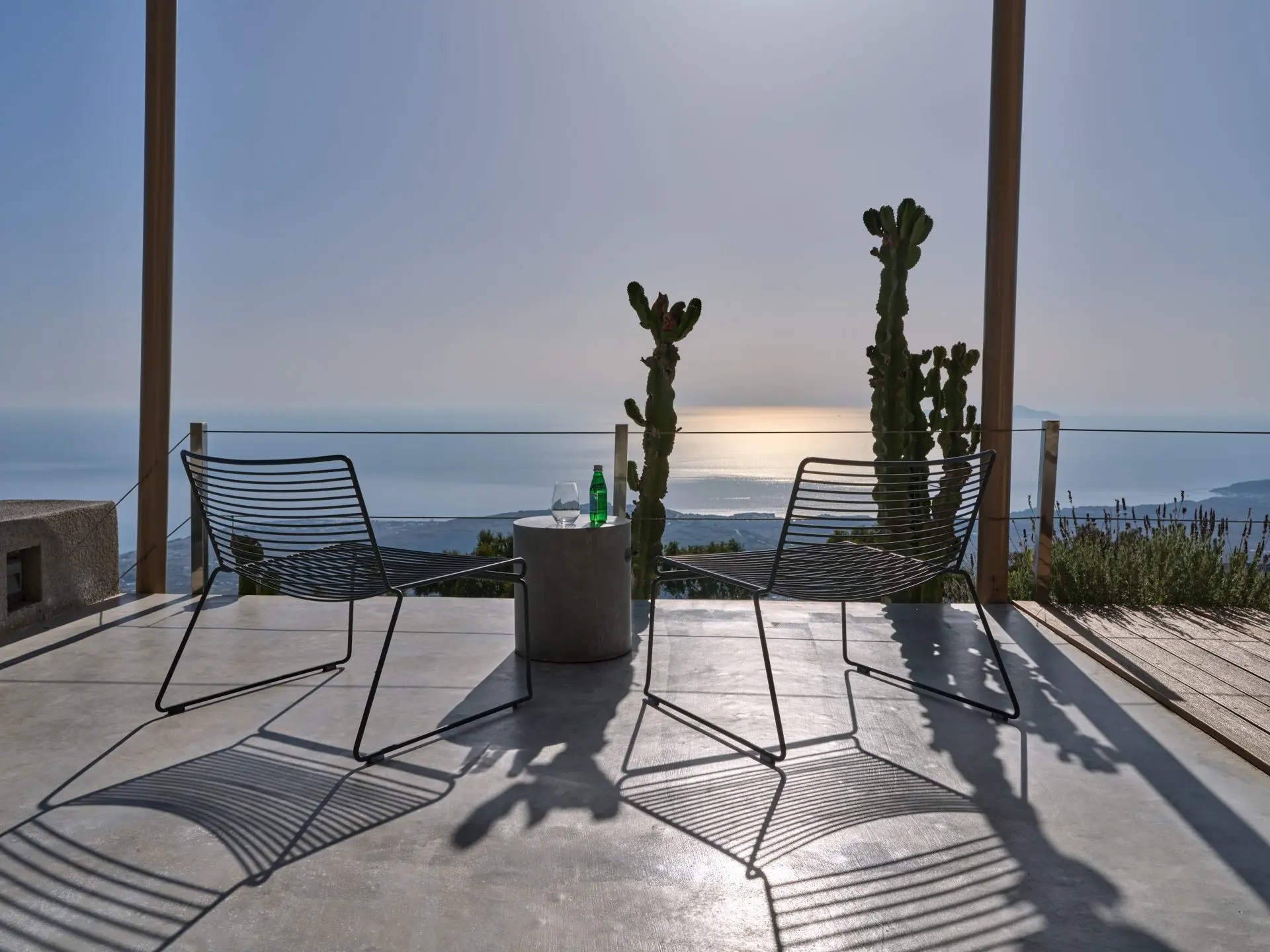 Harpa Estate – House in Santorini