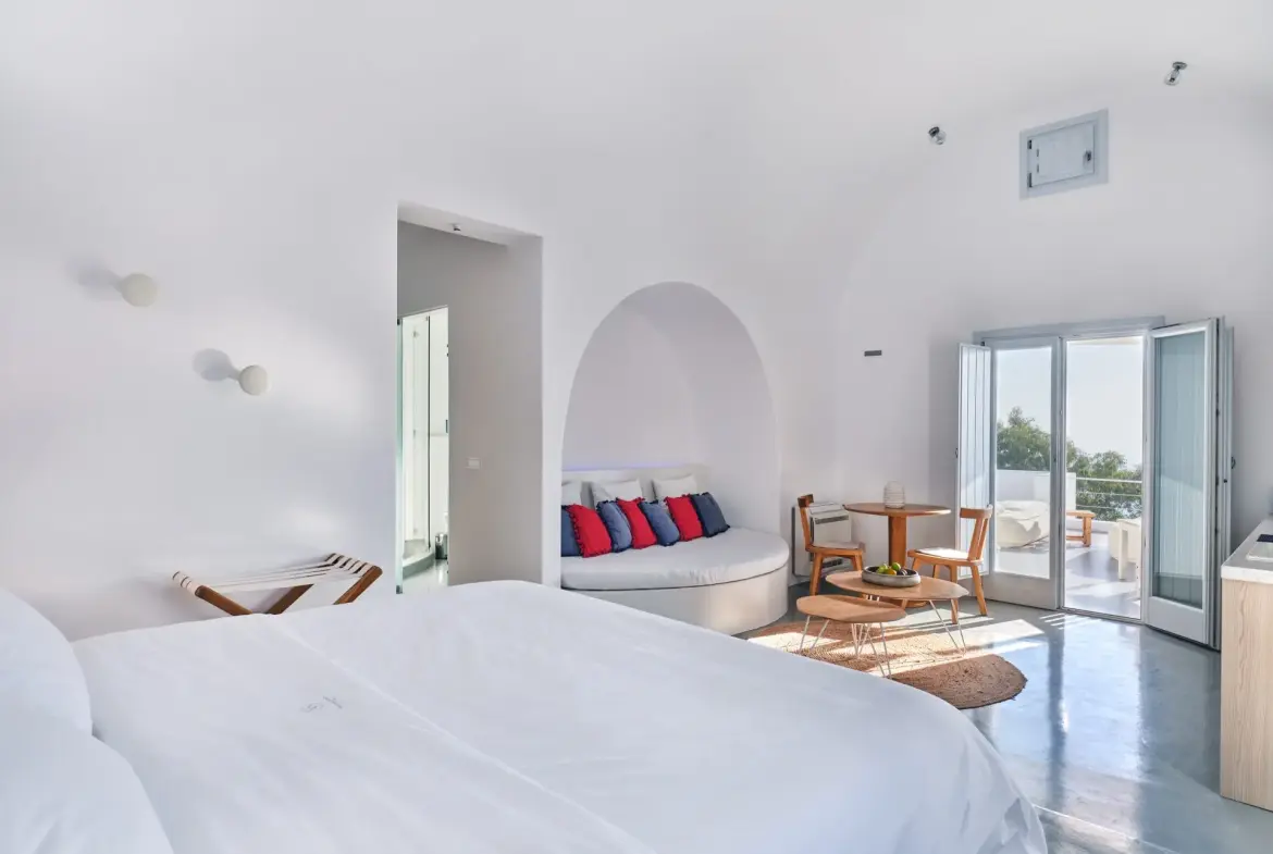 Harpa Estate – House in Santorini