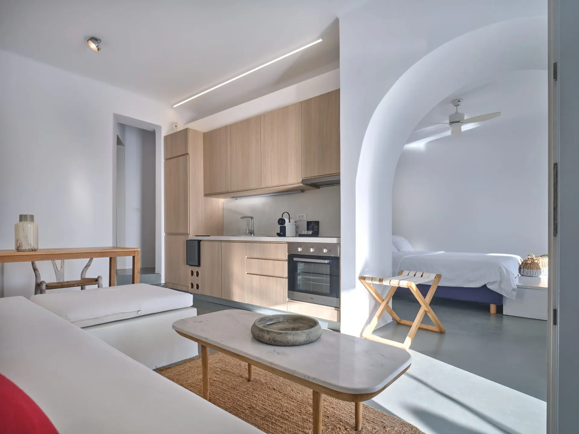 Harpa Estate – House in Santorini