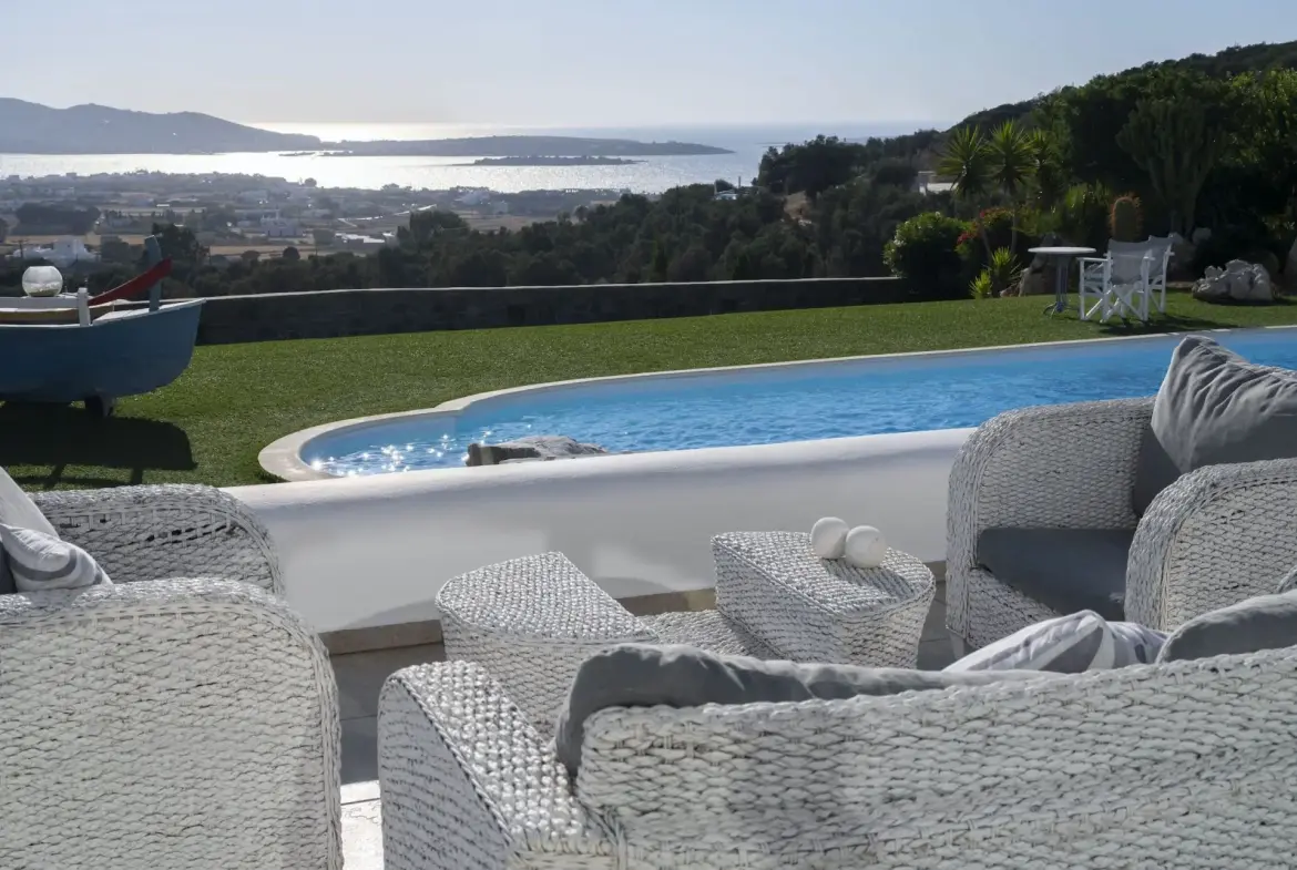 Ianos – House in Paros