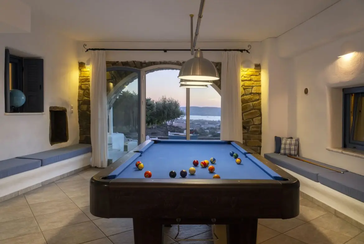 Ianos – House in Paros