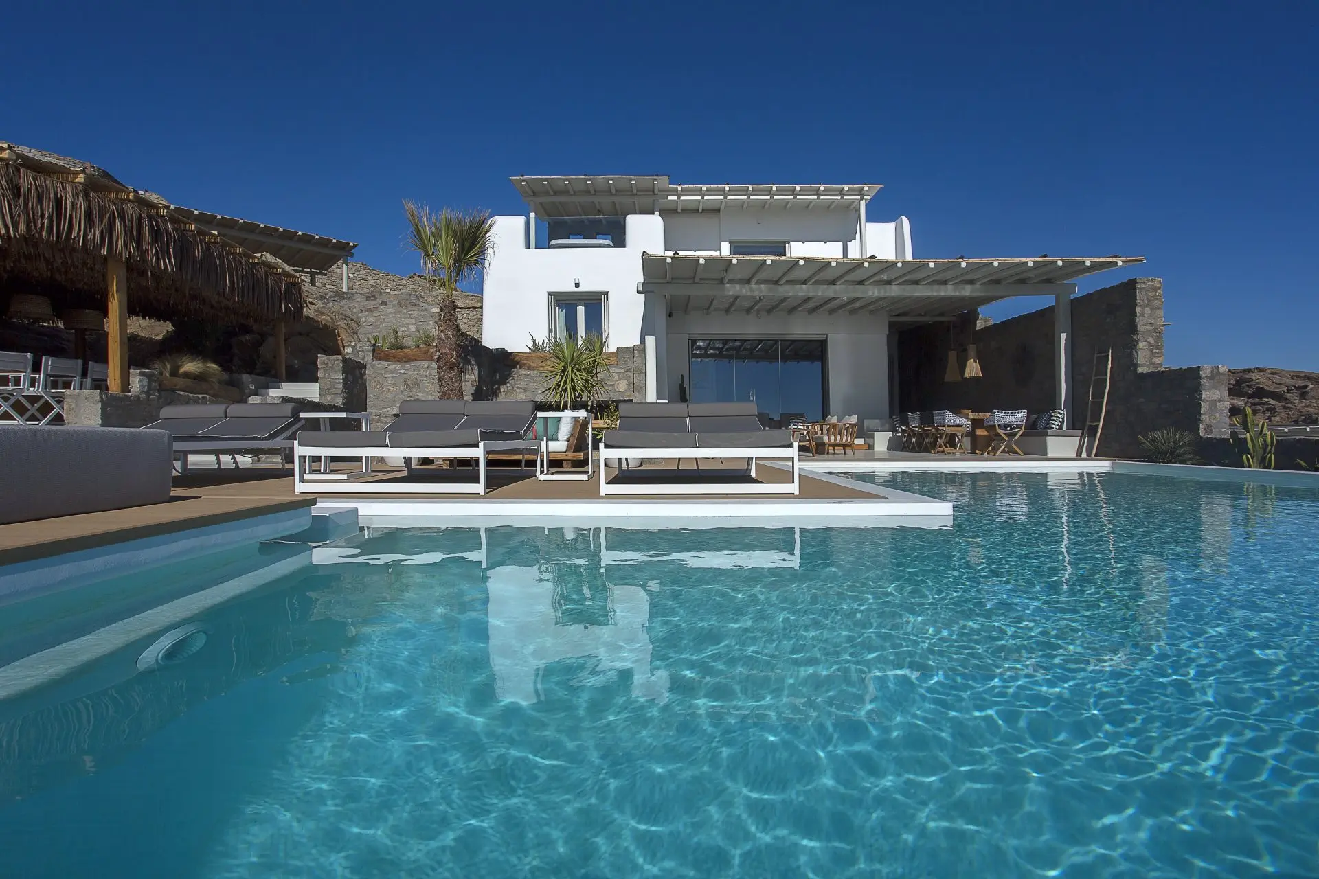 Icarus – House in Mykonos