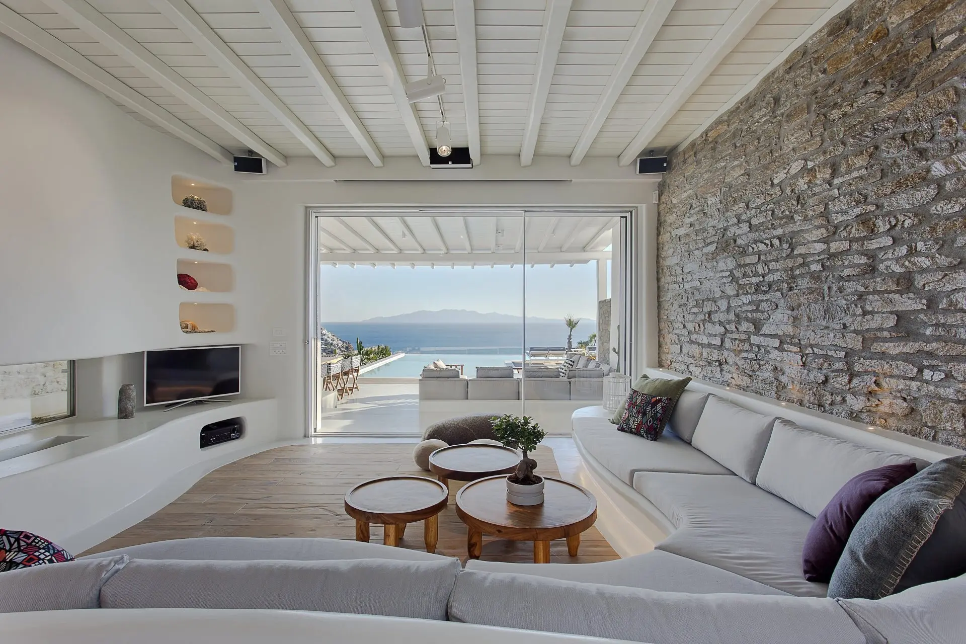 Icarus – House in Mykonos