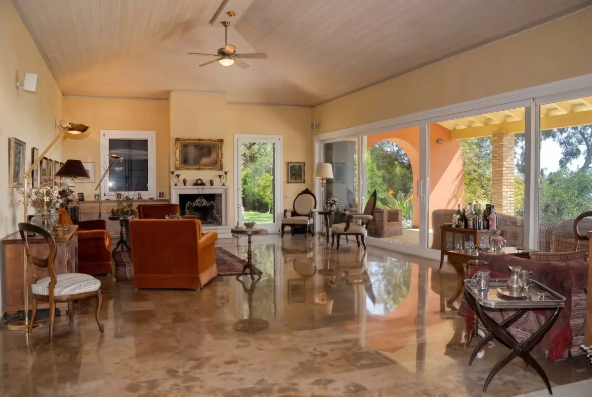 Idyllic Setting – House in Corfu