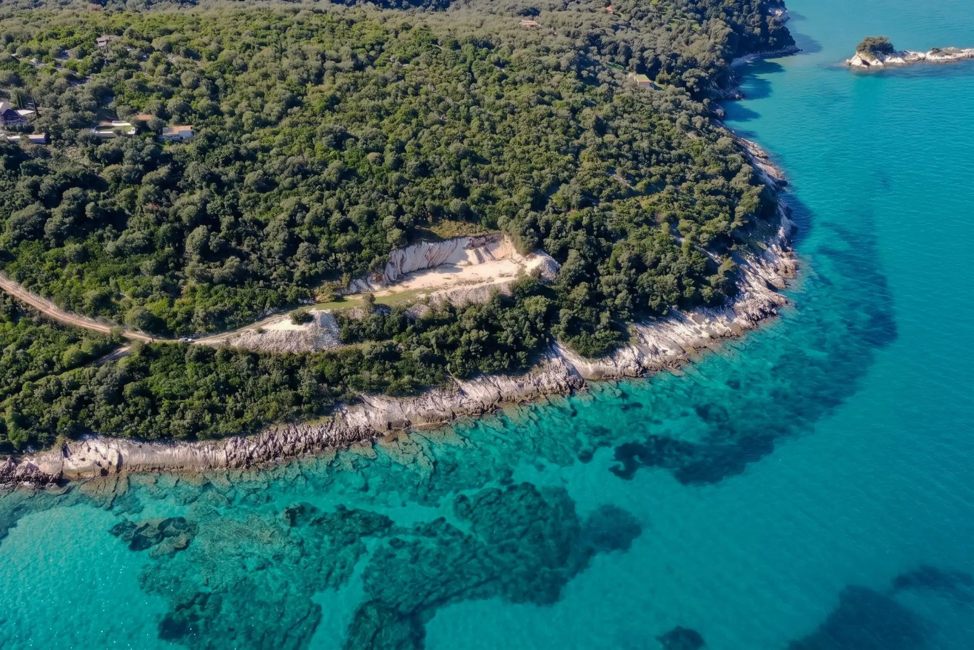 sothebys-greece-ikarus-2026-07-02_11-23-55_054414 Ikarus – Land in Corfu