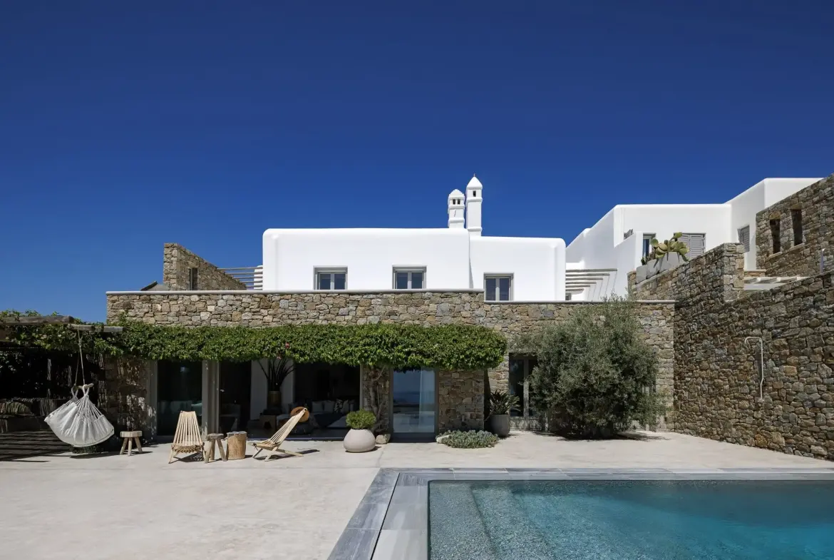 Iliachtida – House in Mykonos