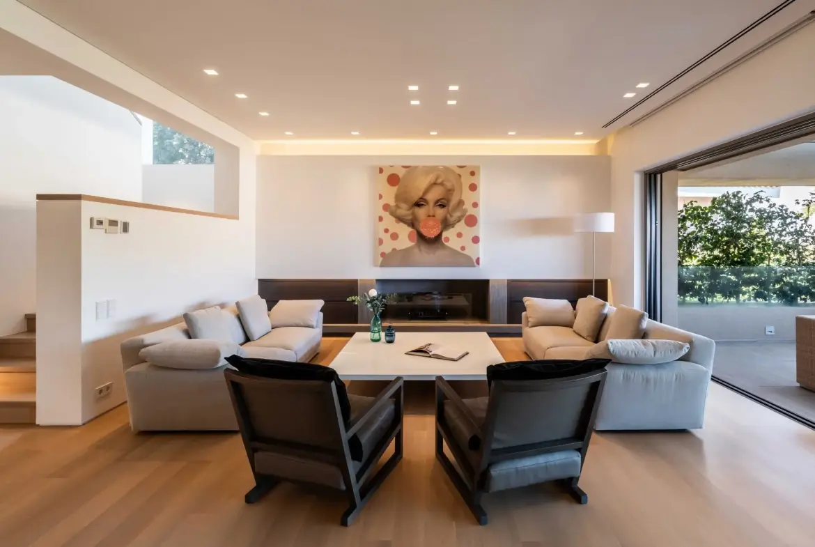 Irea – House in Athens Northern Suburbs