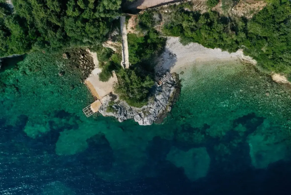 Iris – House in Corfu