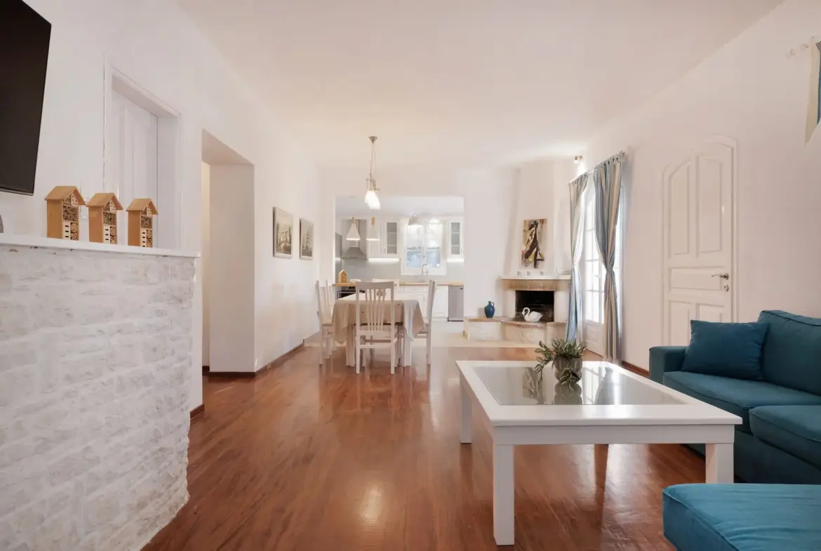 Jasmine – House in Corfu