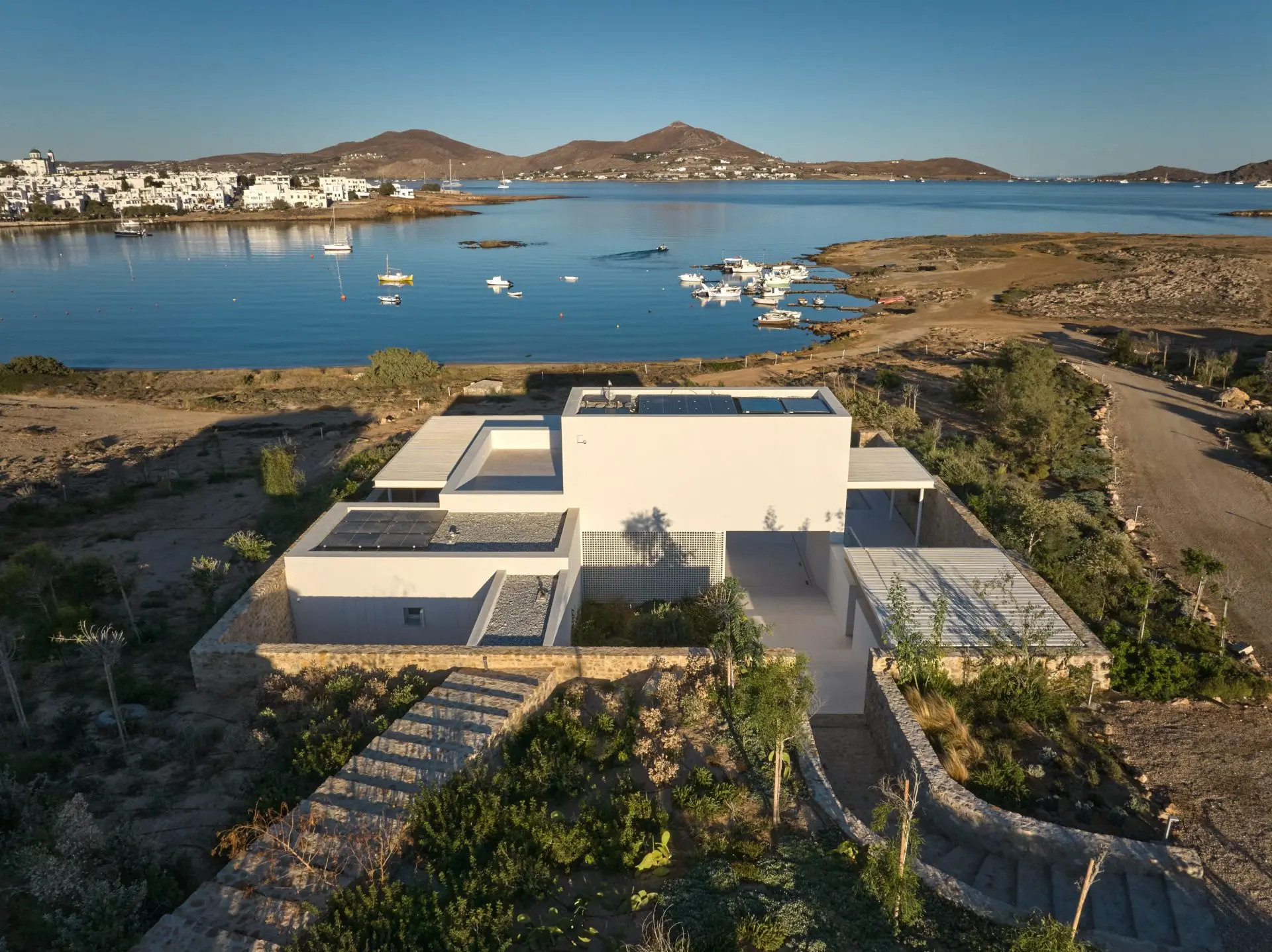 Kalopsia – House in Paros