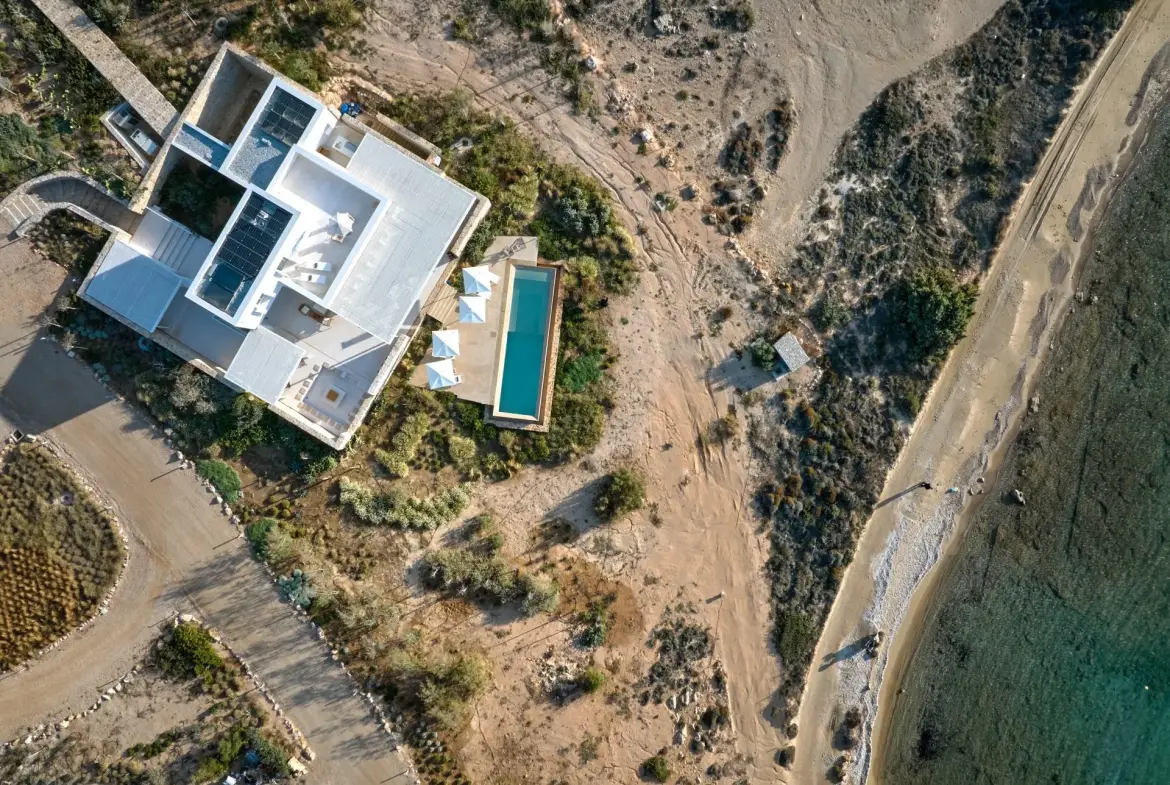 Kalopsia – House in Paros