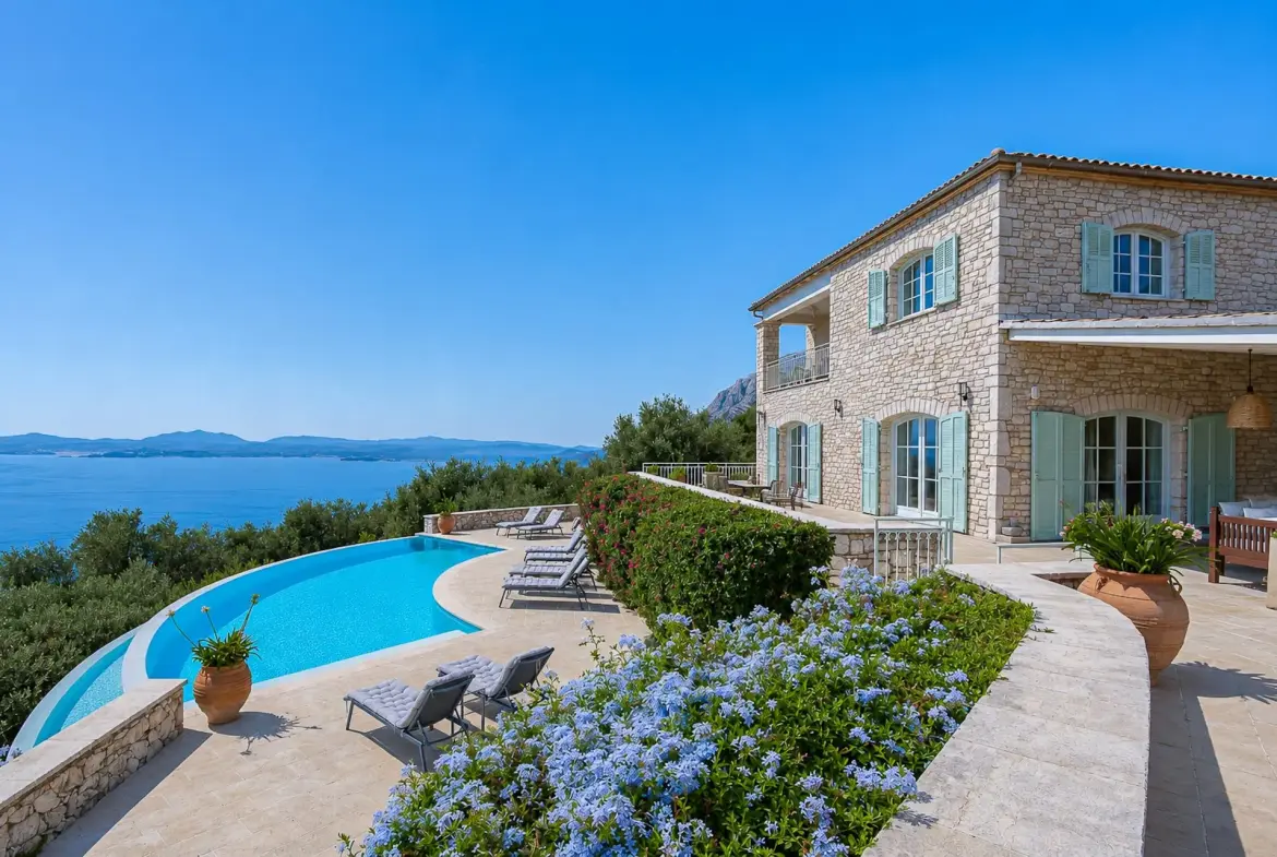 Kastellino – House in Corfu