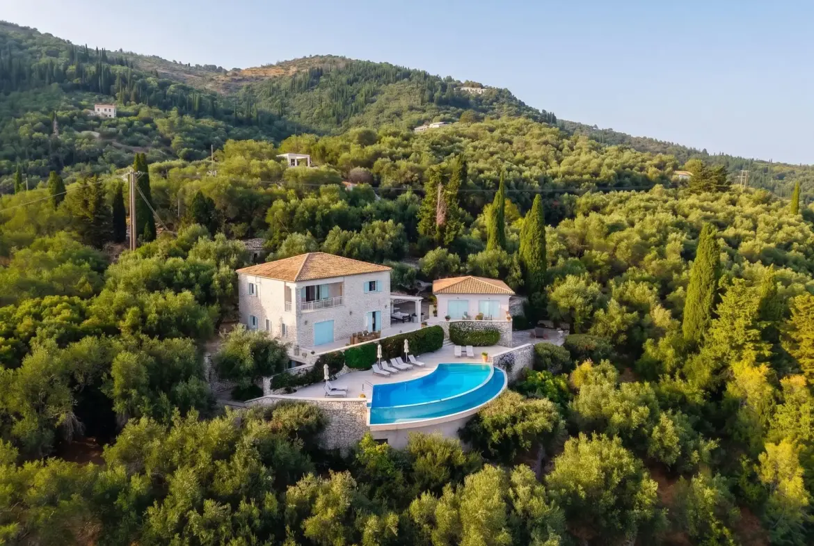 Kastellino – House in Corfu