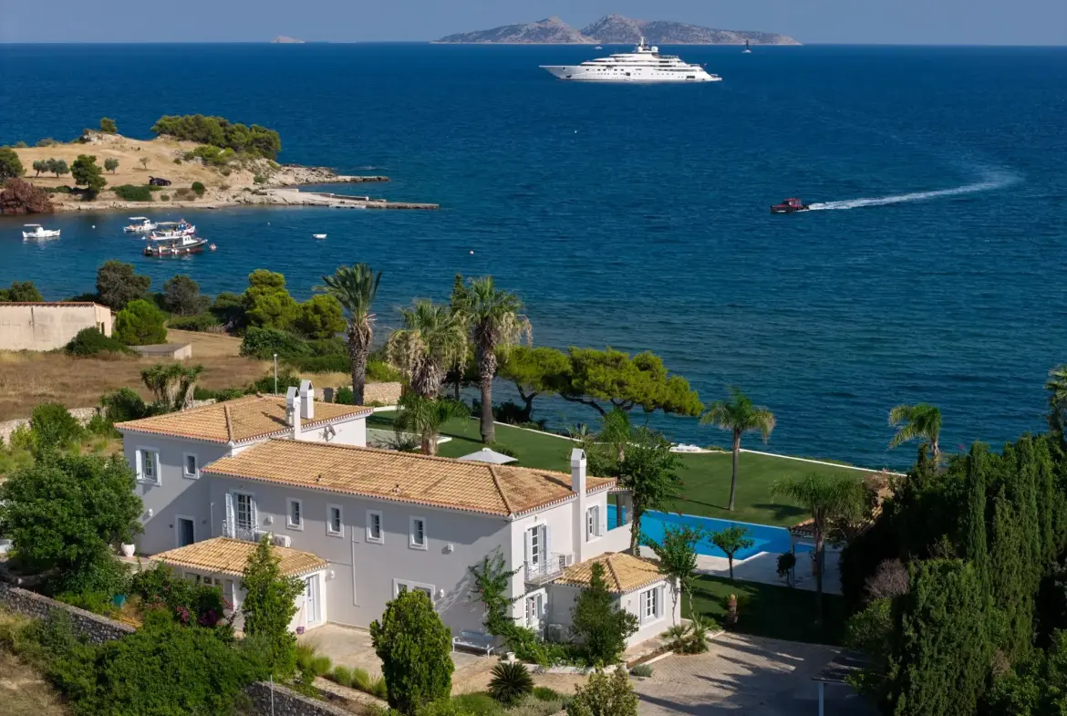 Lila – House with guest house in Porto Heli