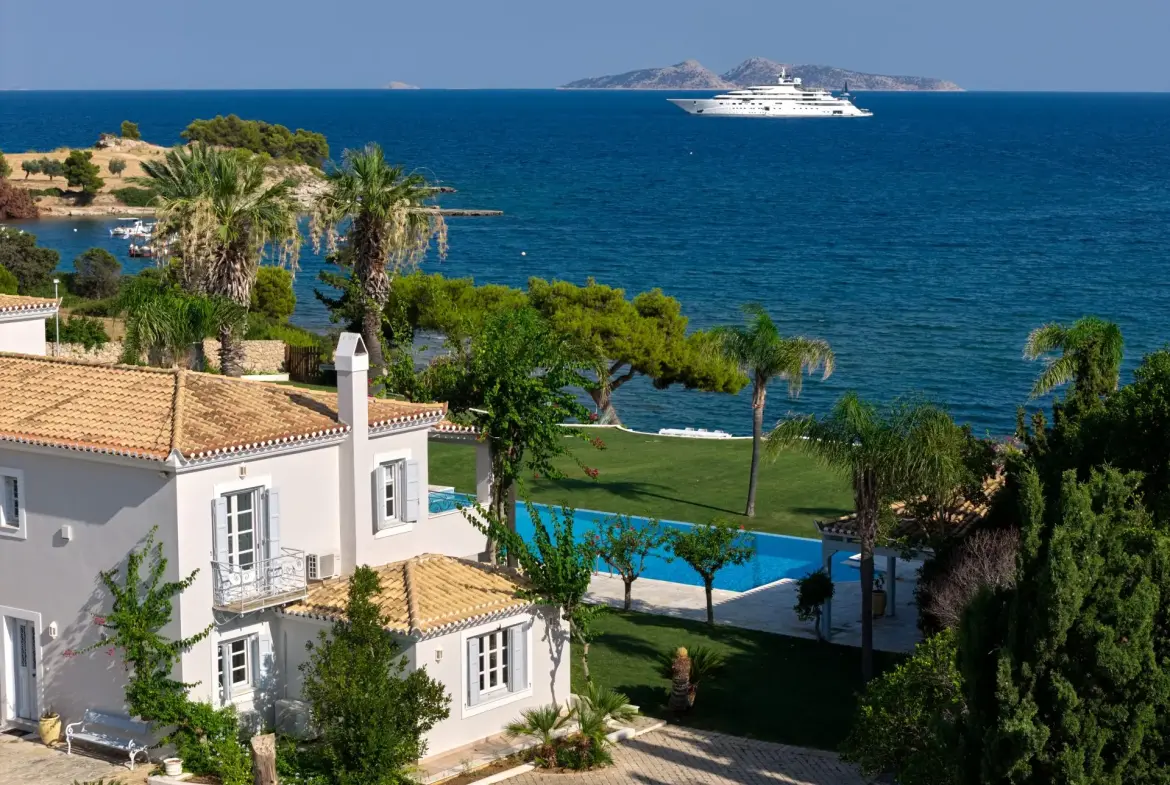 Lila – House with guest house in Porto Heli