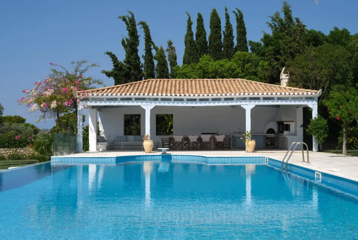 Lila – House with guest house in Porto Heli