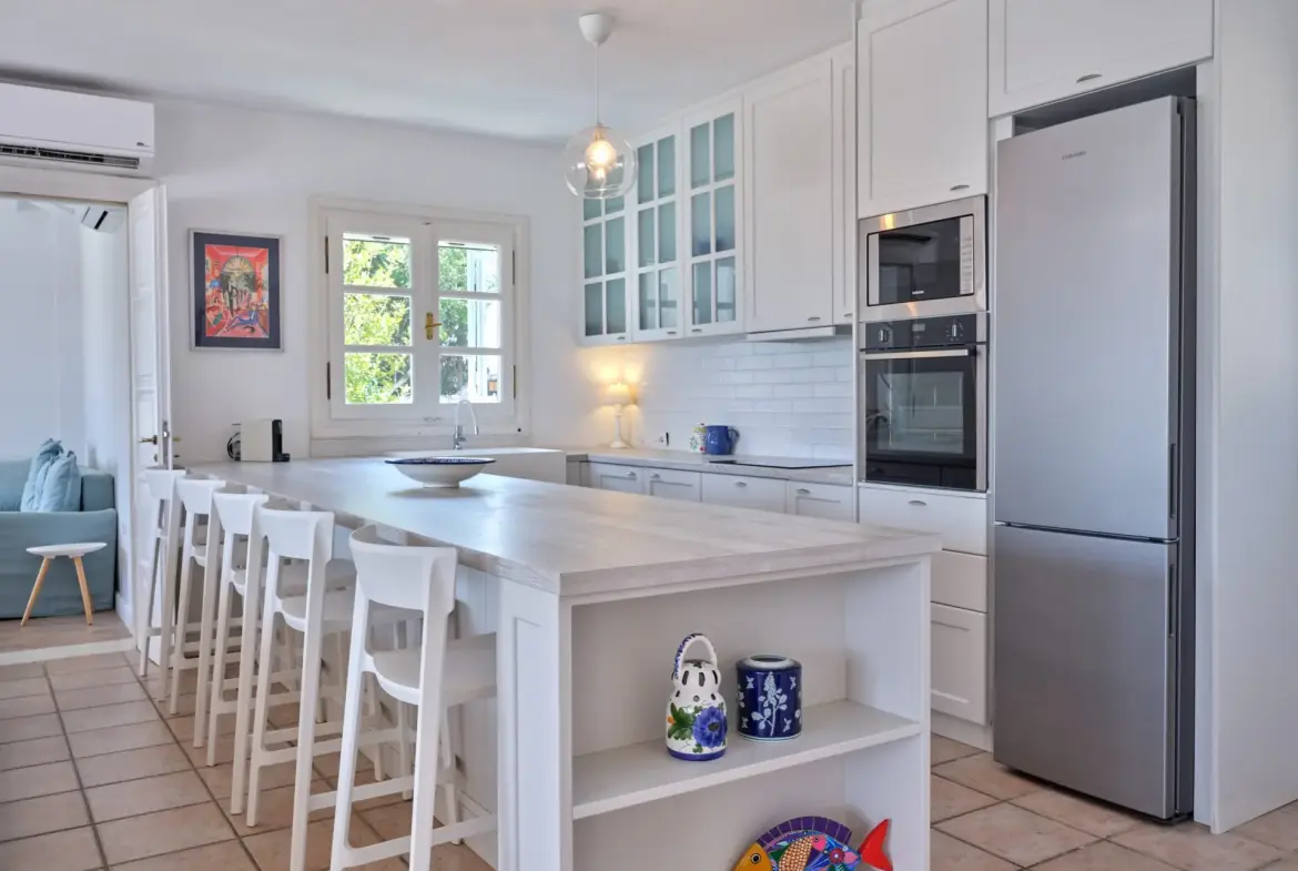 Lila – House with guest house in Porto Heli