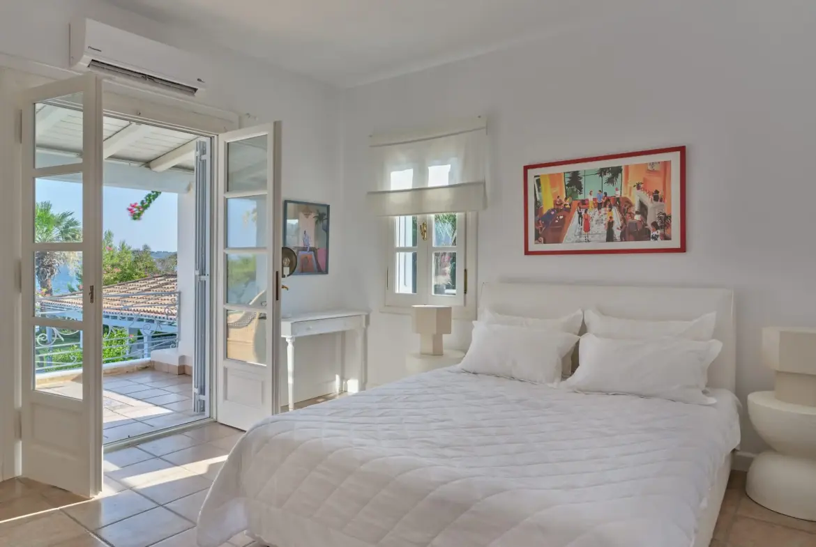 Lila – House with guest house in Porto Heli