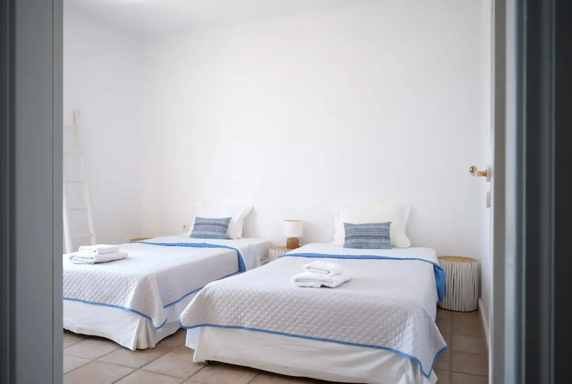 Lila – House with guest house in Porto Heli