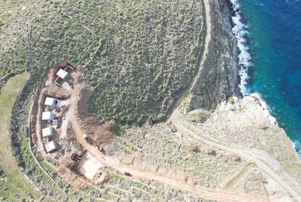 Lorin – House in Folegandros