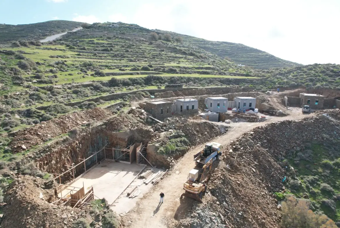 Lorin – House in Folegandros