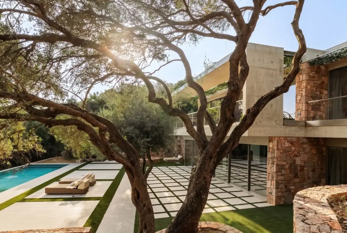 Lumiere – House in Corfu