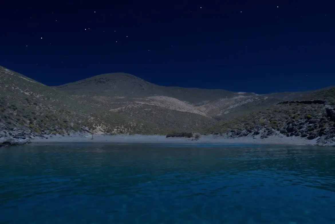 Marble Beach – Land in Syros