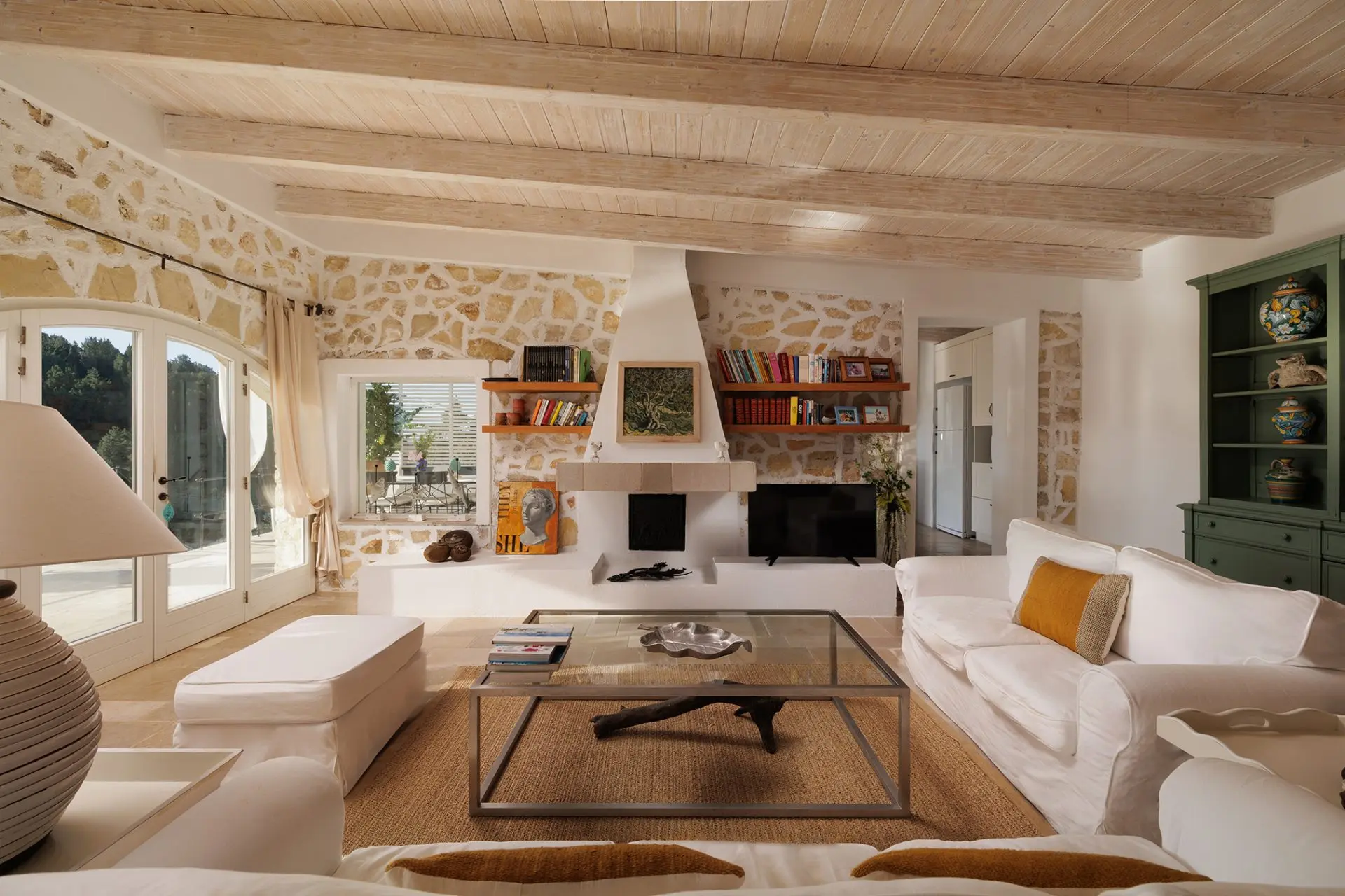 Marina – House with guest house in Paxos