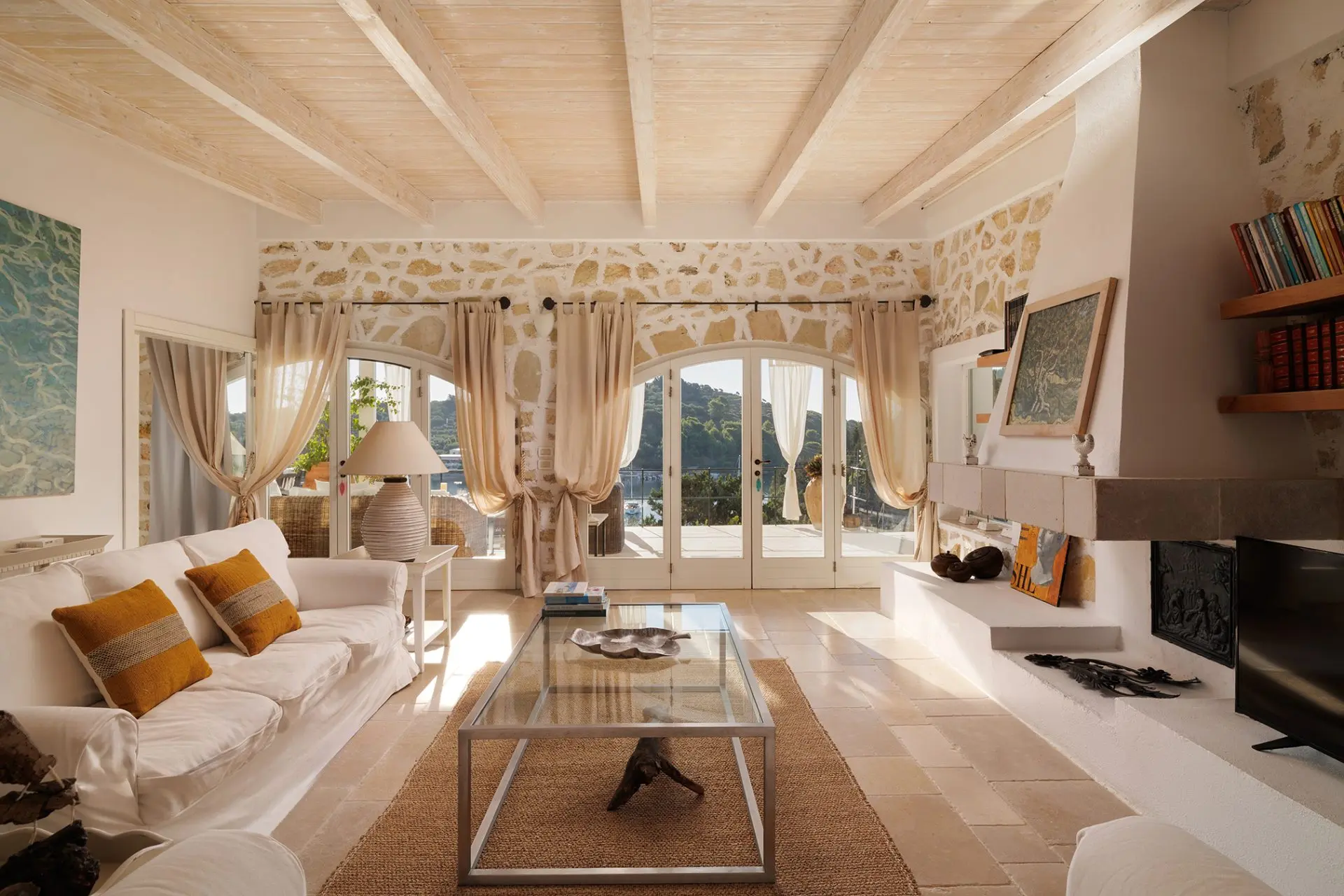 Marina – House with guest house in Paxos