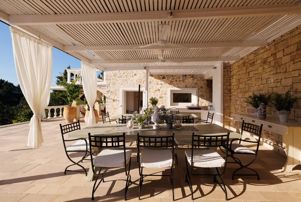Marina – House with guest house in Paxos