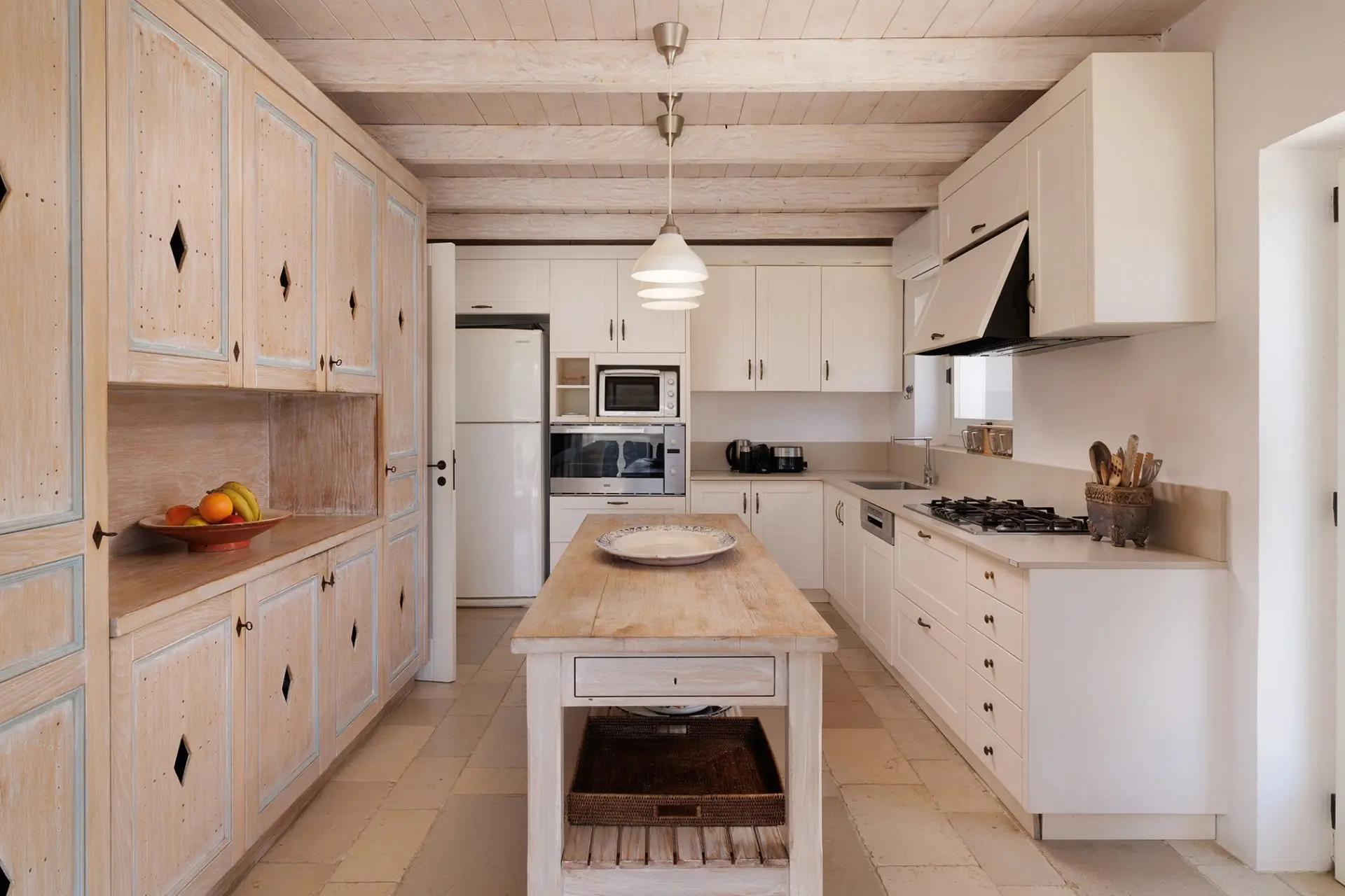 Marina – House with guest house in Paxos