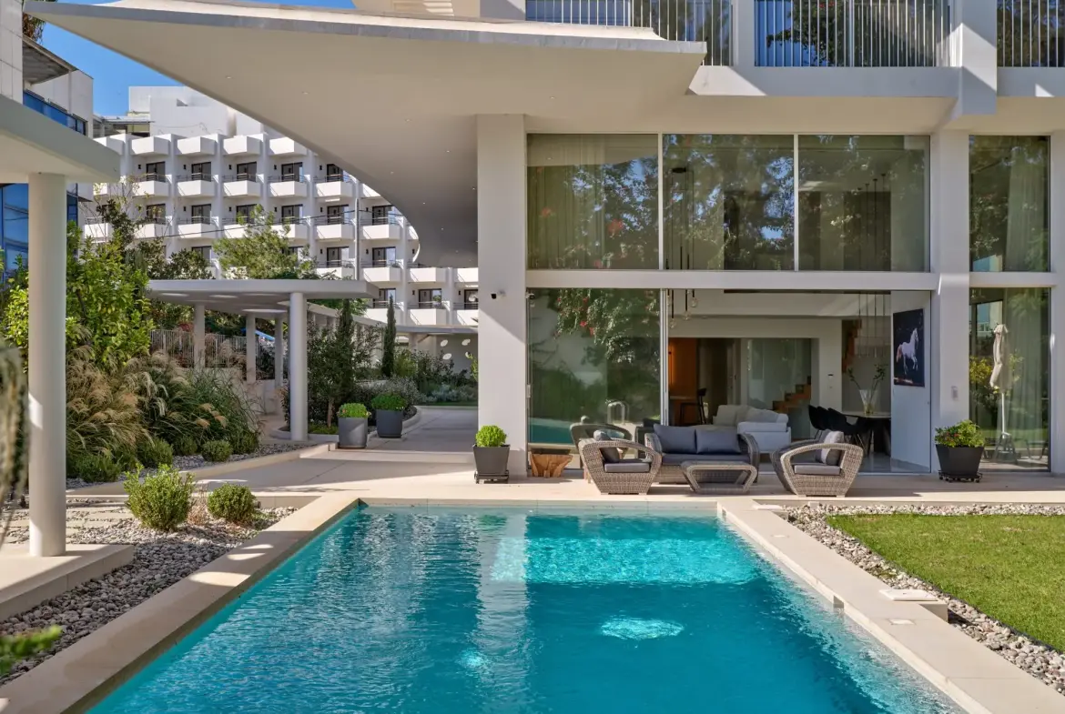 Maximus – Apartment in Glyfada