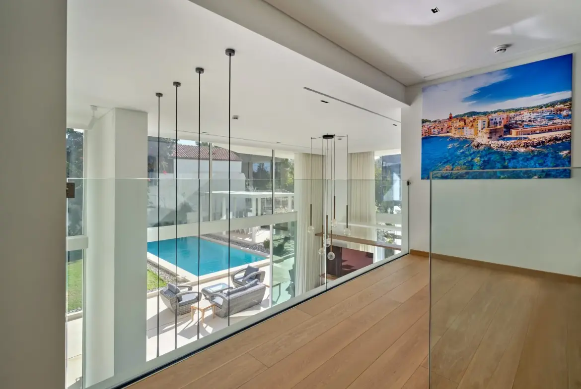 Maximus – Apartment in Glyfada