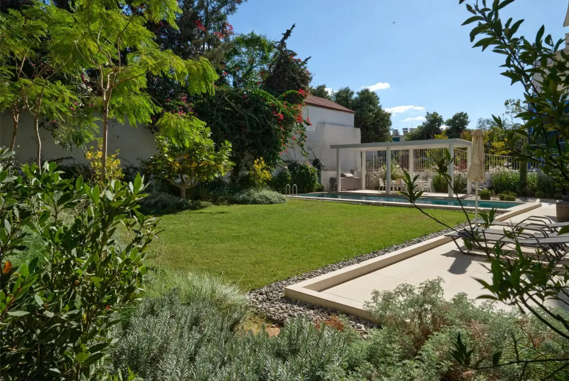 Maximus – Apartment in Glyfada