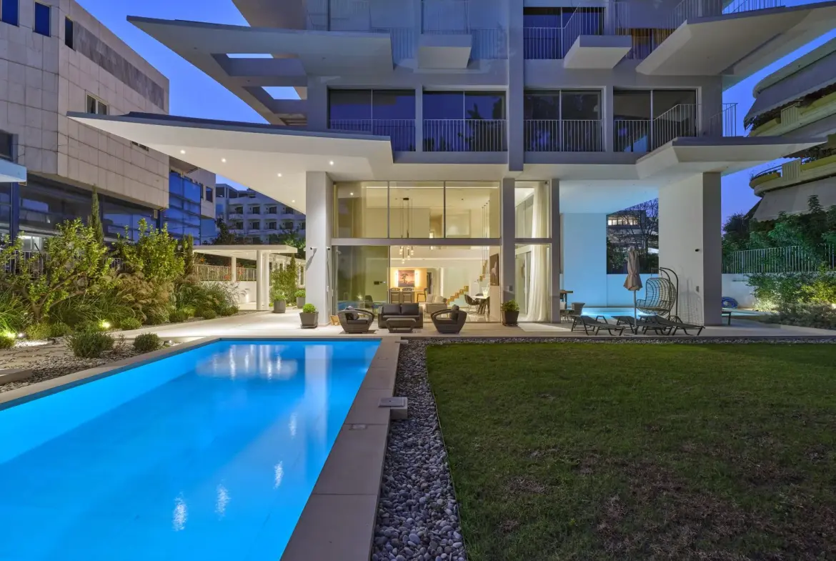 Maximus – Apartment in Glyfada