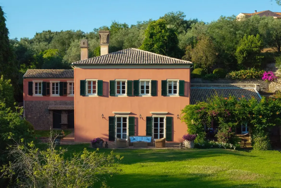 Nemora – House in Corfu