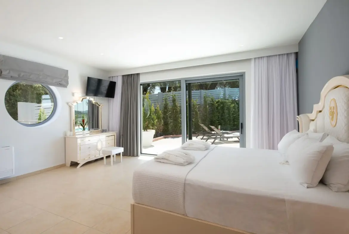 Nidus – House in Corfu