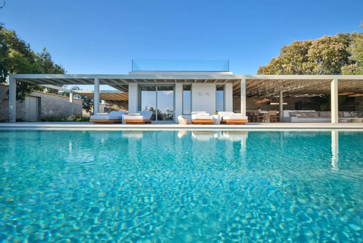 Noema – House in Paros