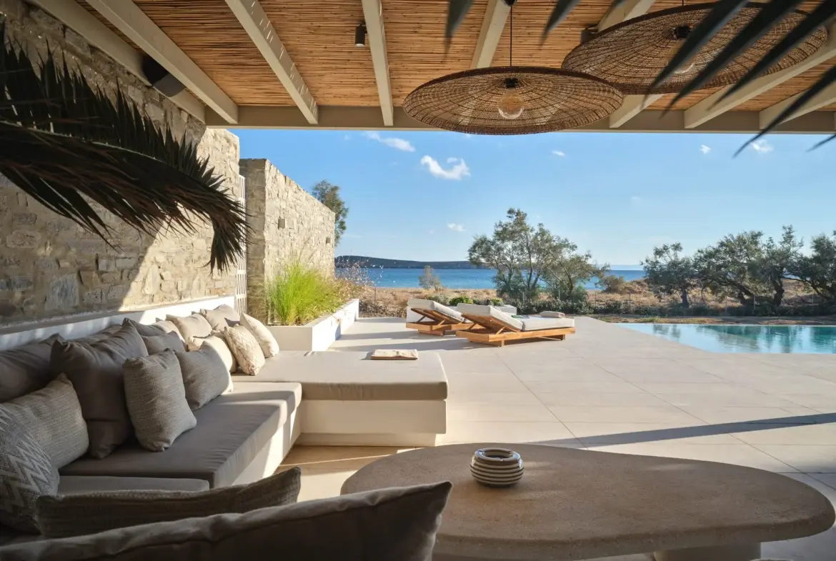 Noema – House in Paros