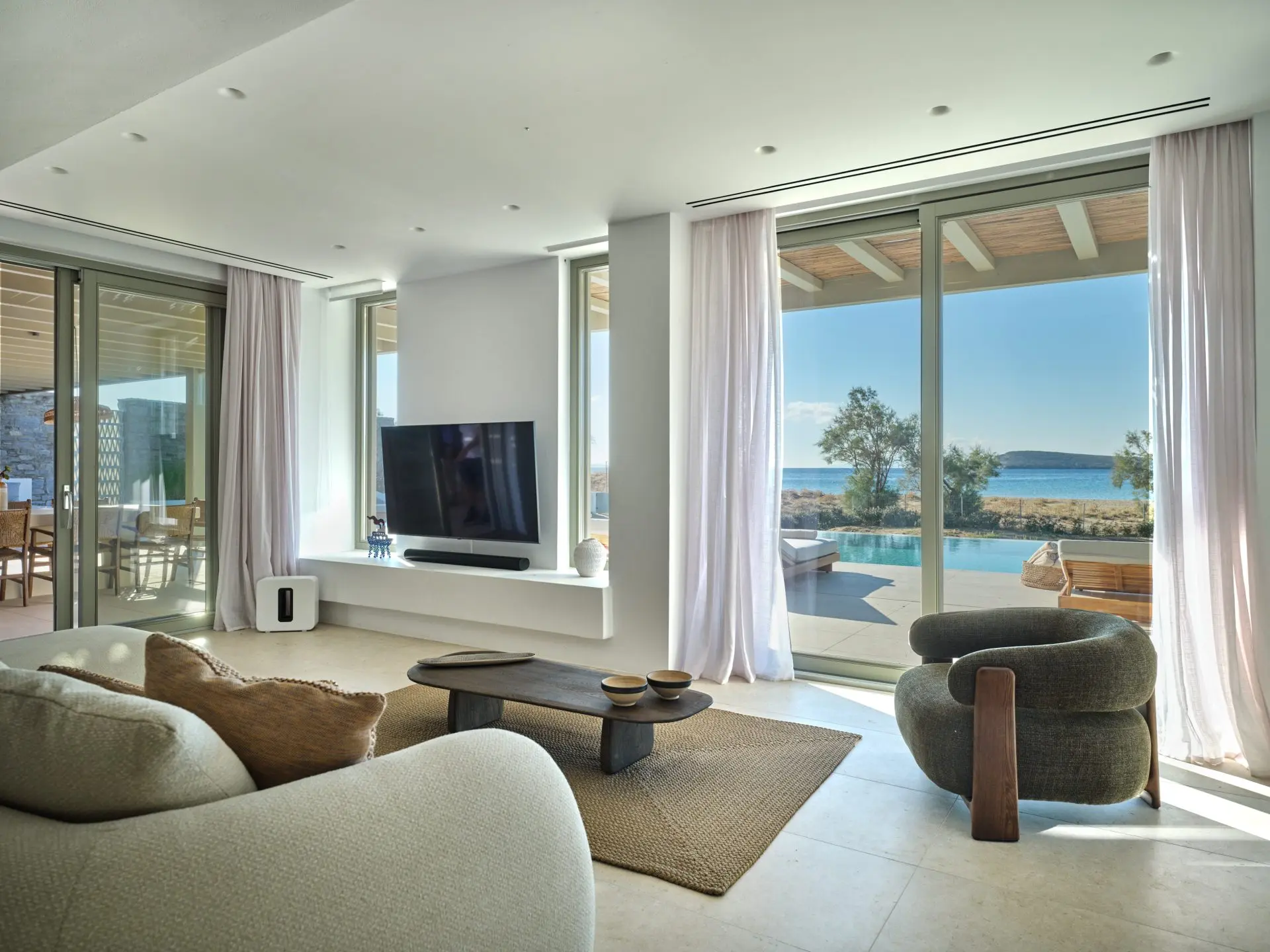 Noema – House in Paros