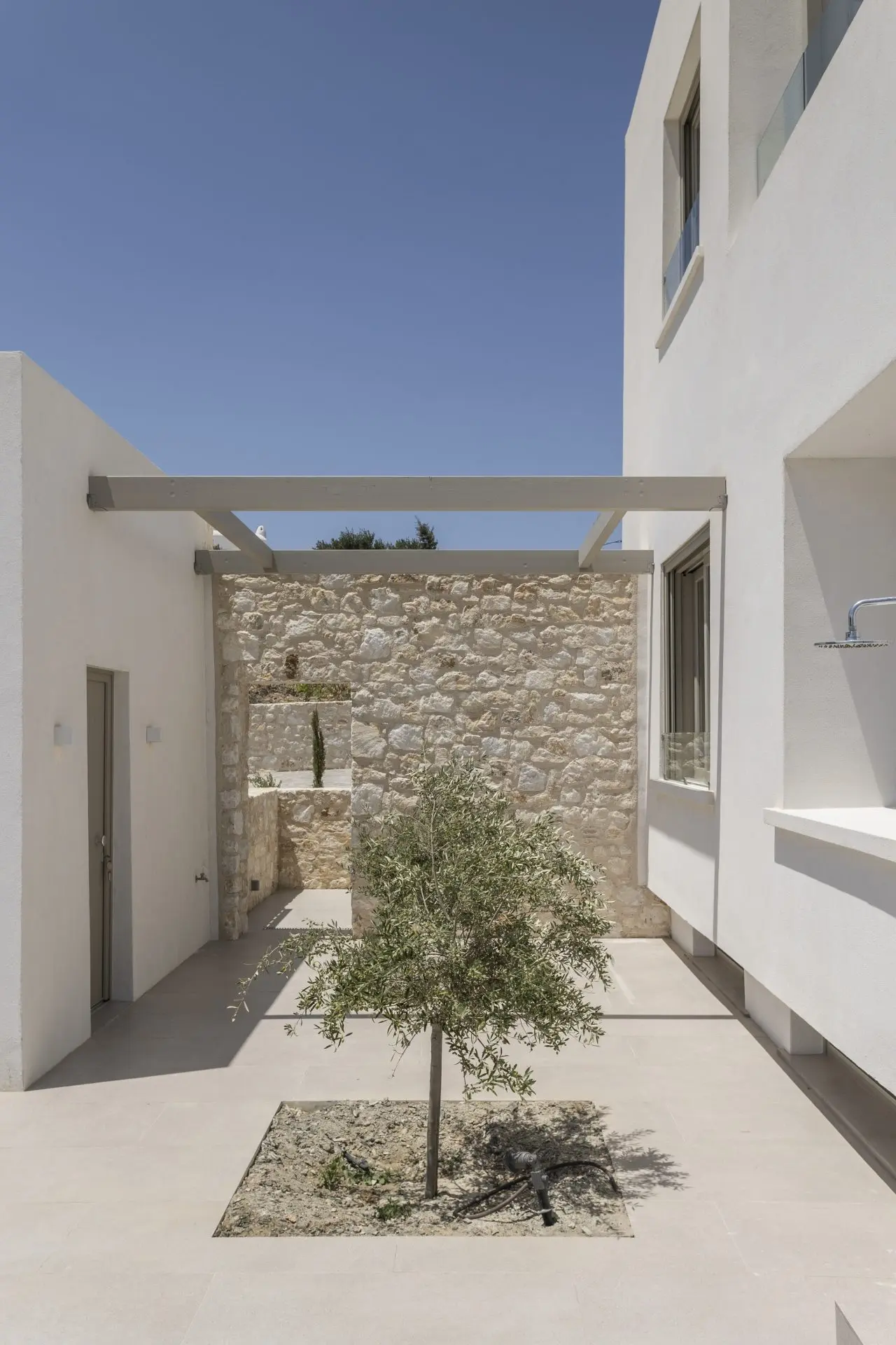 sothebys-greece-olmara-2026-01-28_19-32-46_329864 Olmara – House in Paros